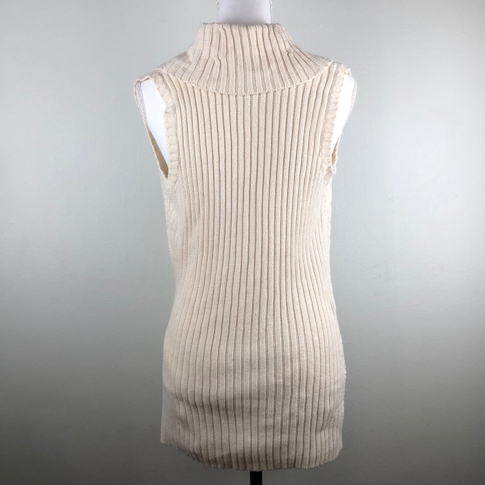 Lauren Ralph Lauren Knit Sweater Vest with Buckle - Picture 7 of 8